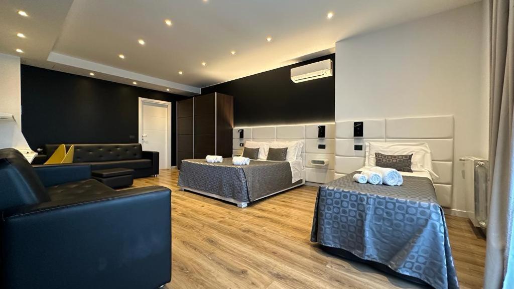 Ottomood B&B And Apartments Tremestieri Etneo 外观 照片