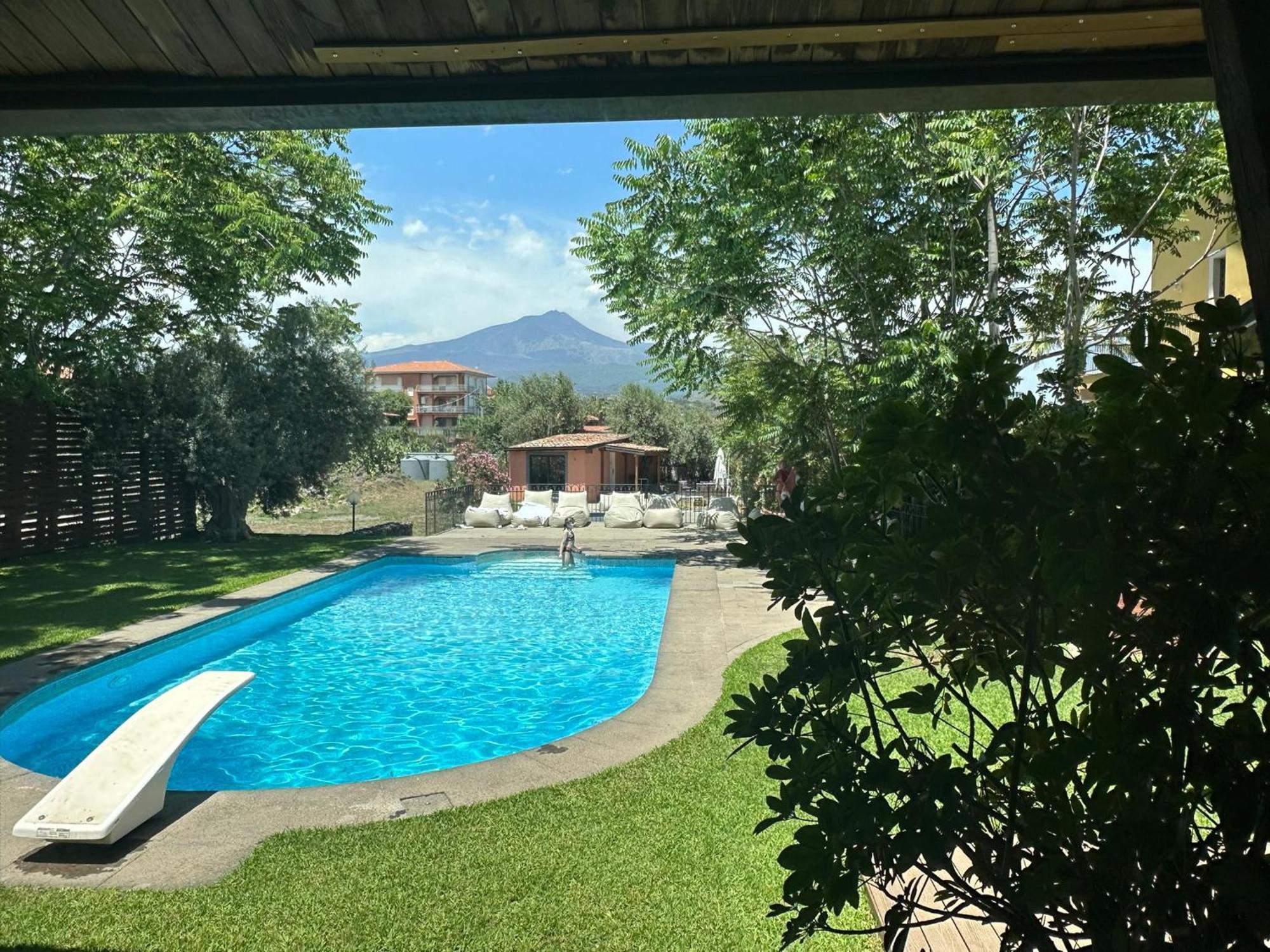 Ottomood B&B And Apartments Tremestieri Etneo 外观 照片